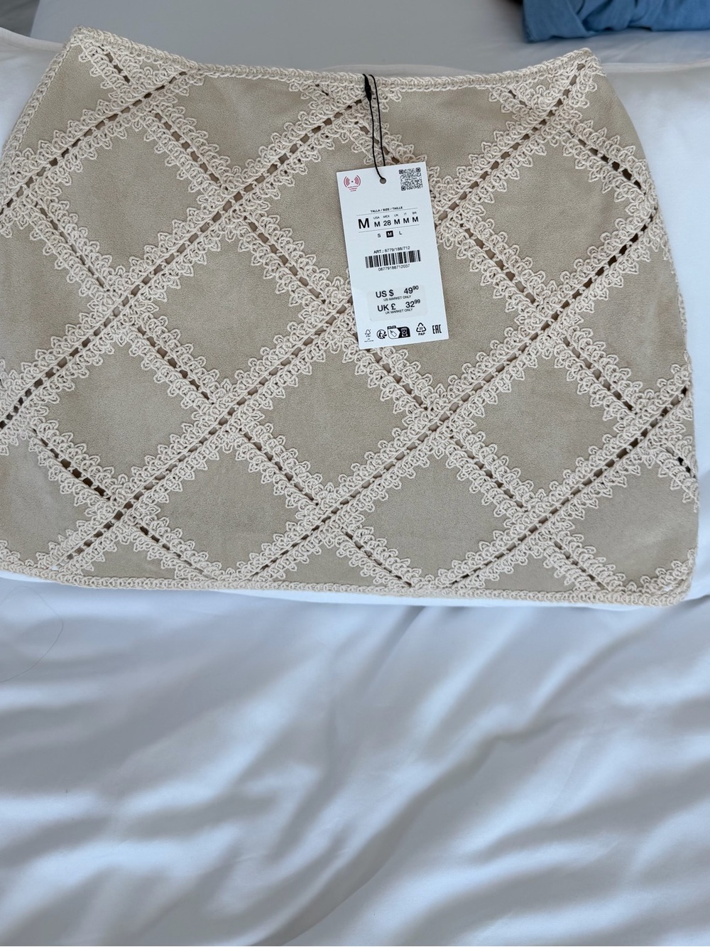 Zara Cream Crochet Diamond-Panel Mini Skirt - Picture 9 of 13
